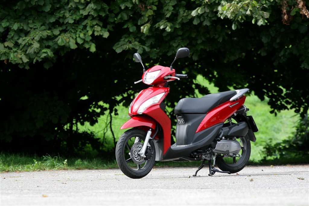 Honda za pětačtyřicet